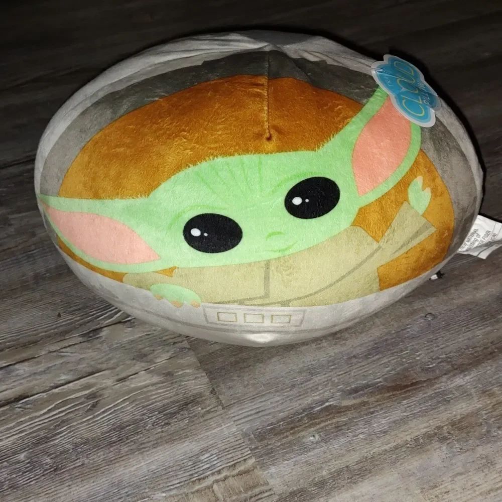 Baby Yoda Mandalorian Star Wars Disney Pillow NWT